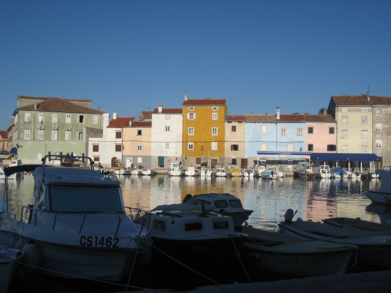 Cres (Stadt): Hafen "Mandrać" (2010)