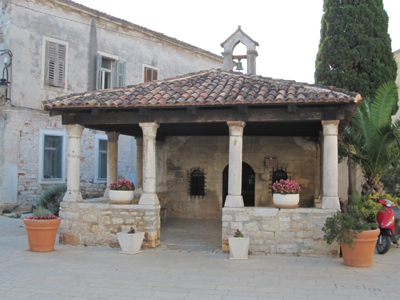 Fažana: Laubenkirche Gospa od Karmel (2011)