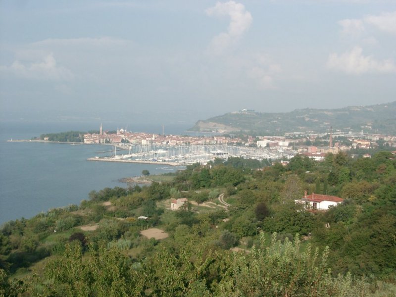 Izola: Blick von der Küstenstraße (2002)