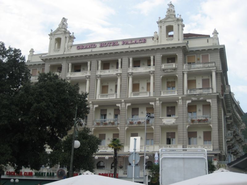 Opatija: Hotel Palace (2009)