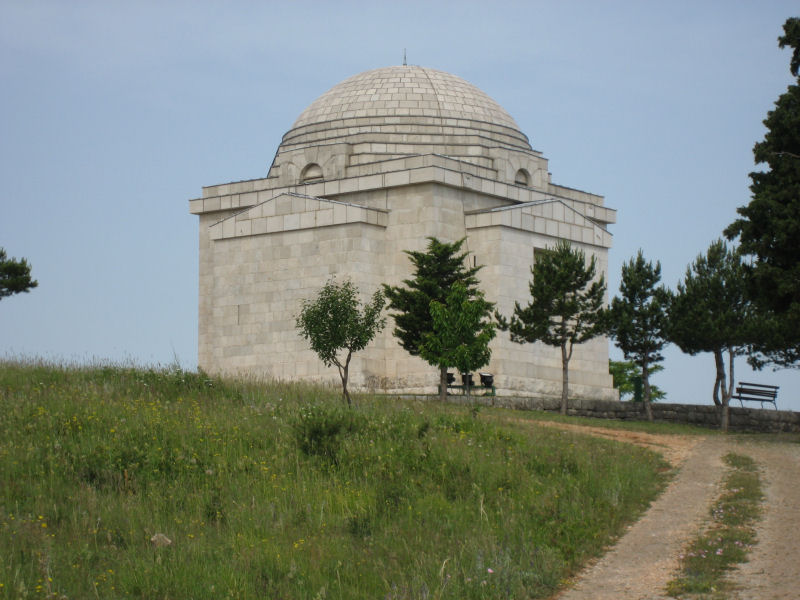 Otavice: Mausoleum Meštrovič (2007)