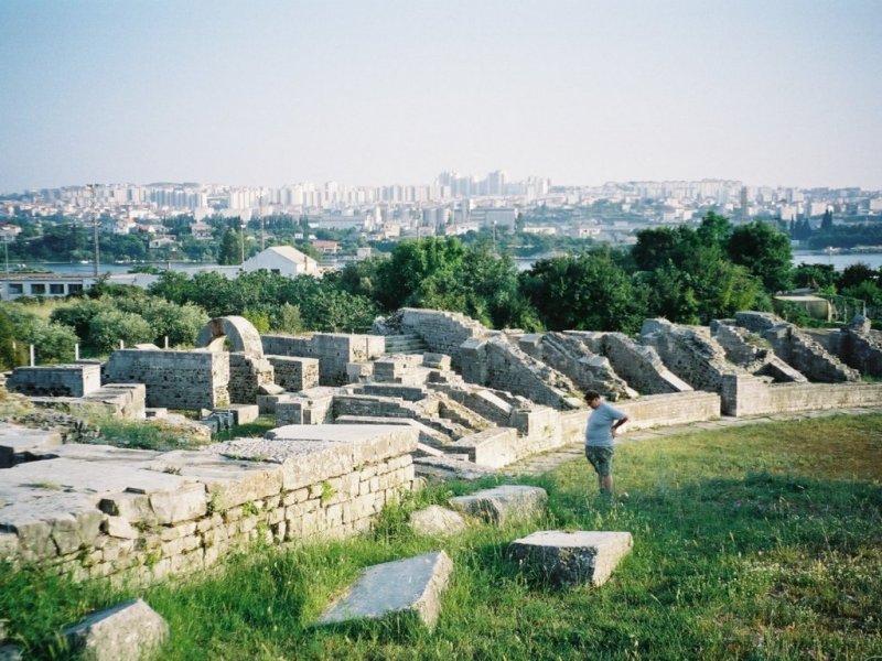 Solin: "Salona", Amphitheater (2001)