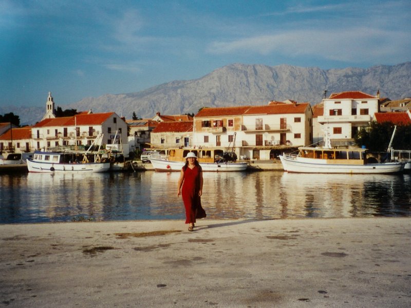 Sućuraj: Hafen (2000)