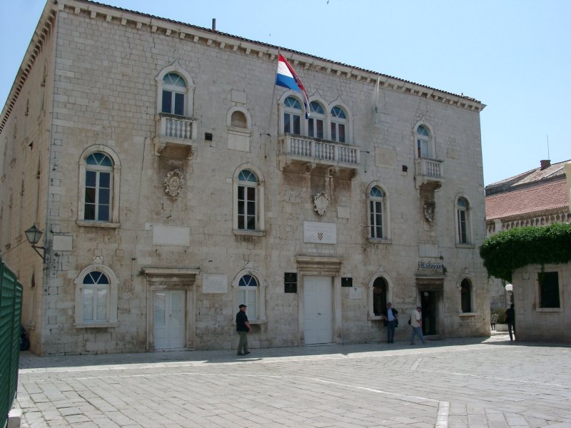 Trogir: Rathaus (2003)