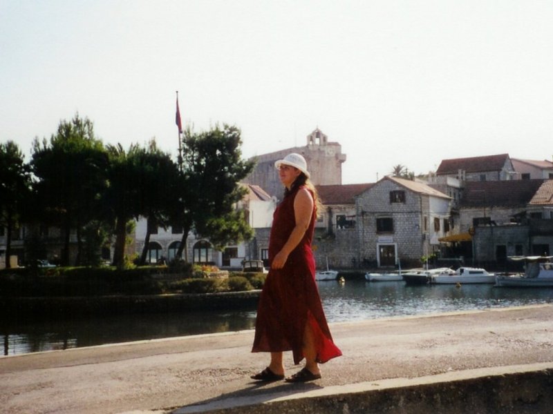 Vrboska: Brücke am Hafen (2000)